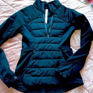 EUC lululemon Down for it All pullover!!!